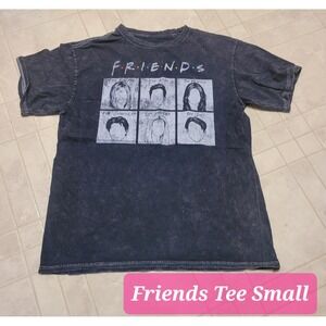 Friends TV Show Graphic Tee T Shirt Women's Size Small Black Gray Distressed